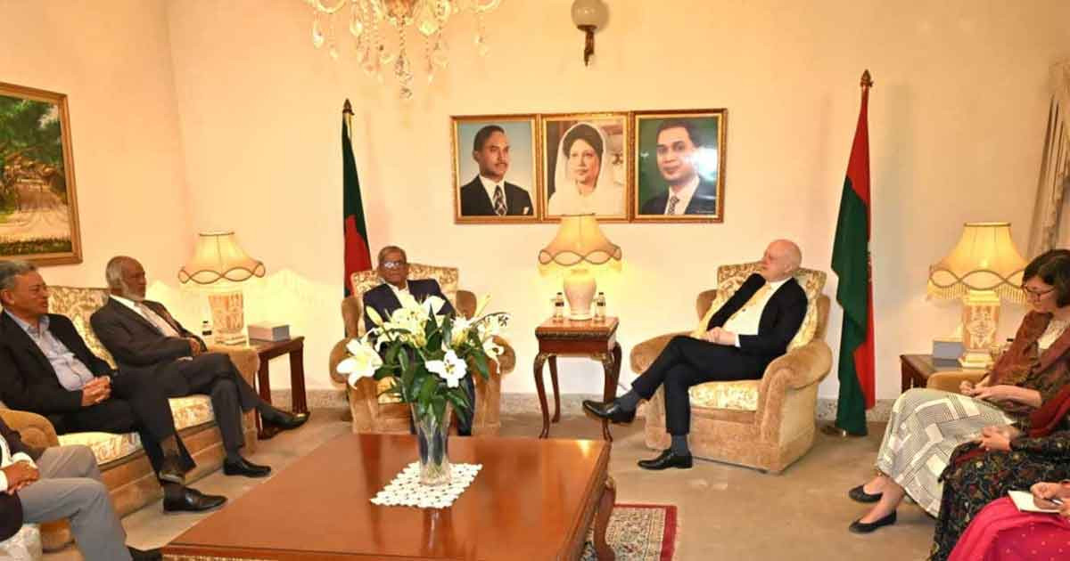 জার্মান রাষ্ট্রদূত ড. রুডিগার লোটজের সঙ্গে বিএনপি মহাসচিব মির্জা ফখরুলের বৈঠক