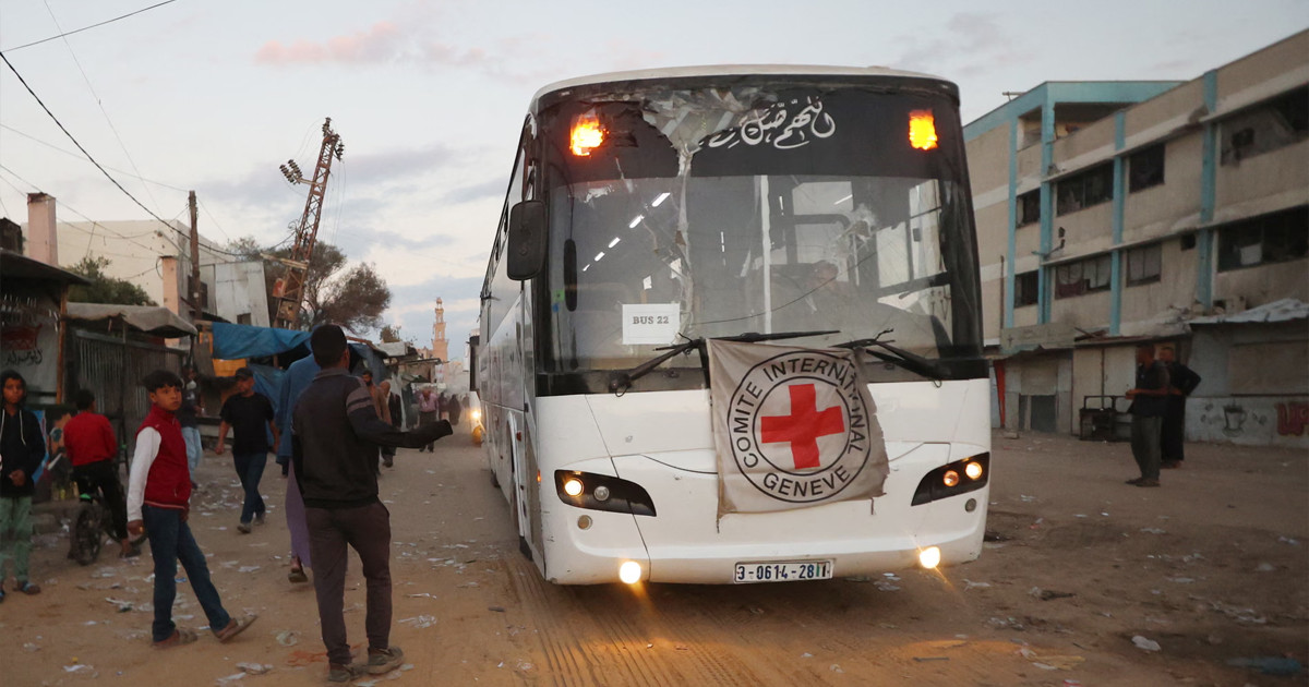 হামাসের হাতে থাকা ৭ জিম্মি মুক্তি, গাজার জন্য যুক্তরাজ্যের নতুন ২০ মিলিয়ন পাউন্ড সহায়তা ঘোষণা