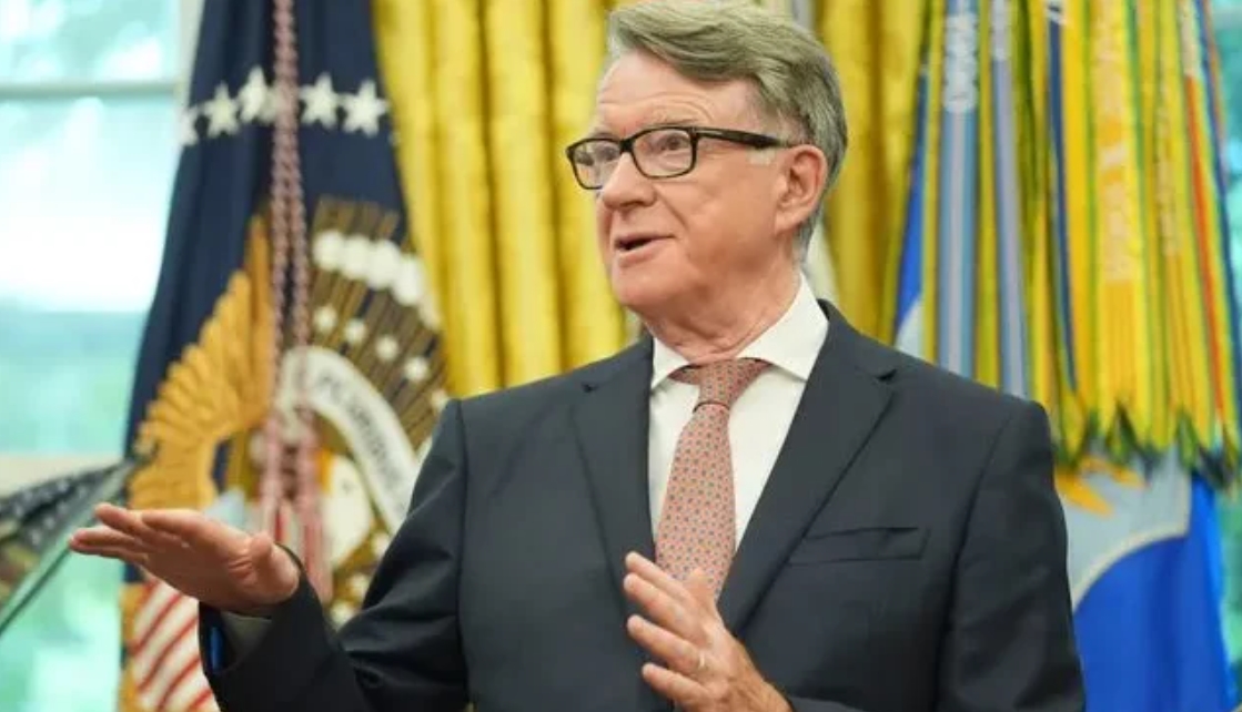 এপস্টেইন বিতর্কে লেবার পার্টি ছাড়লেন সাবেক ব্রিটিশ মন্ত্রী পিটার ম্যান্ডেলসন